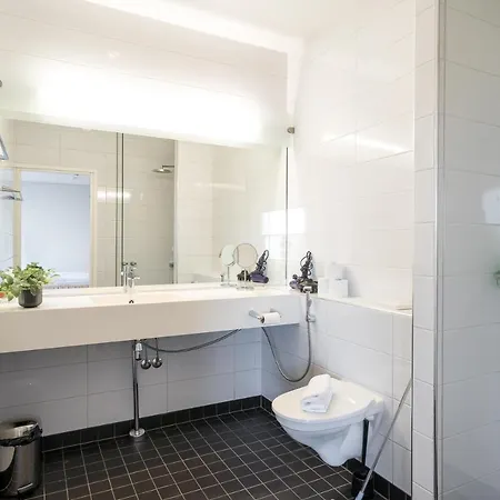 Hiisi Jaetkaesaari Hotel